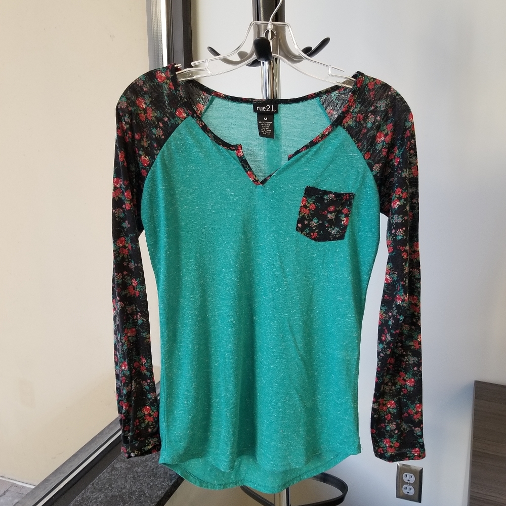 Rue 21 Long Sleeve Shirt